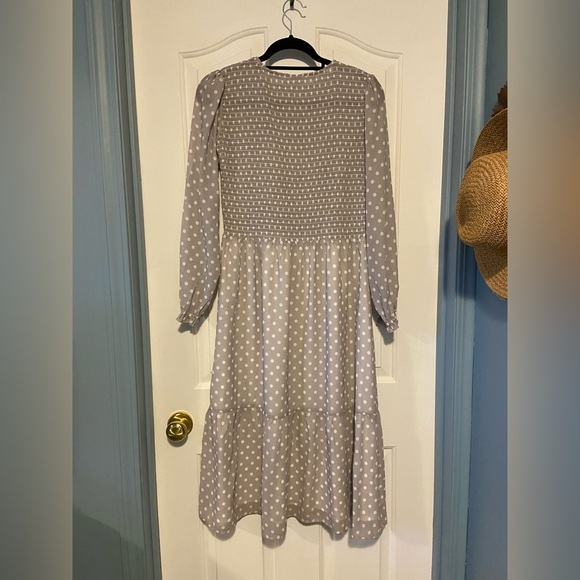 NWT Mad About Style: The Grace Midi Dress in Birch Dot for the Jilly Box - Picture 2 of 4